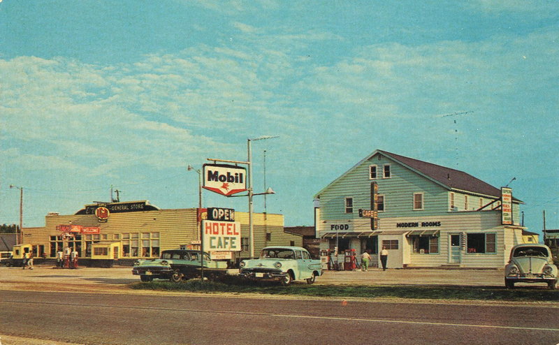Naubinway Hotel & Cafe (Naubinway Inn) - Vintage Postcard Of Hotel And Iga Next Door